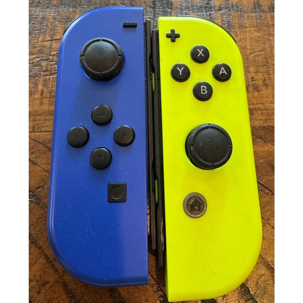 Nintendo Switch Joy-Con Controllers L/R Blue/Green Untested